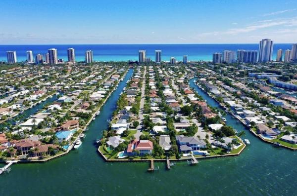 Palm Beach Isles, 1112 Coral Way, Riviera Beach, Florida 33404, image 1