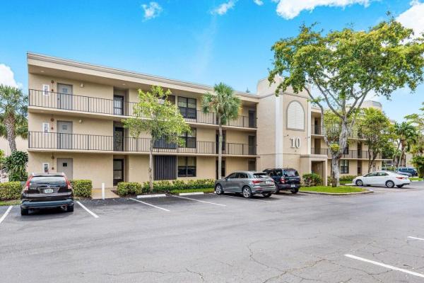 Boca Bayou, 10 Royal Palm Way #1020, Boca Raton, Florida 33432, image 3