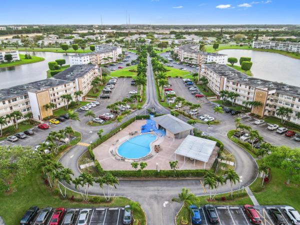 Guildford At Century Village, 4016 Guildford A, Boca Raton, Florida 33434, image 3