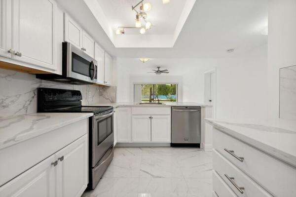 Village Green Of Boca Raton, 9500 SW 3rd St #103, Boca Raton, Florida 33428, image 1