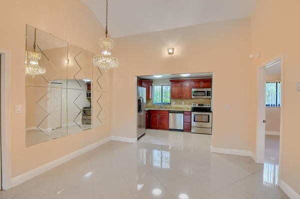 Villa Valencia, 50 SE 12th St #2640, Boca Raton, Florida 33432, image 3