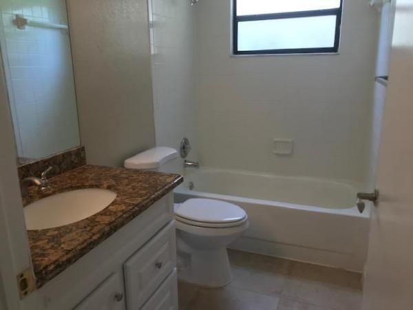Palm Beach Grande, 1482 Lake Crystal Dr #C, West Palm Beach, Florida 33411, image 2