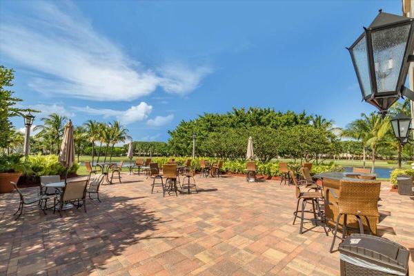 Hamblin Village, 3034 Hartridge Ter, Wellington, Florida 33414, image 3