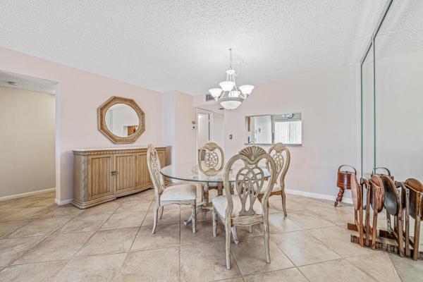 Huntington Lakes 1, 14425 Strathmore Ln #206, Delray Beach, Florida 33446, image 1