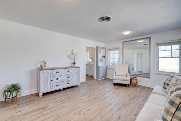 Pinewood, 813 S 6th St, Fort Pierce, Florida 34950, image 2