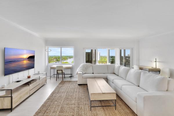 Bar Harbour, 86 Macfarlane Dr #9E, Delray Beach, Florida 33483, image 2
