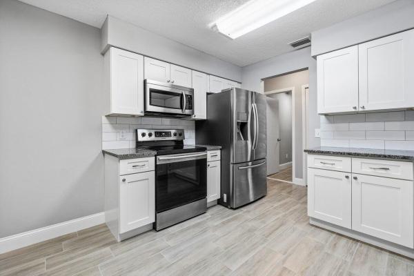 106 SW Airview Ave, Port St. Lucie, Florida 34984, image 1