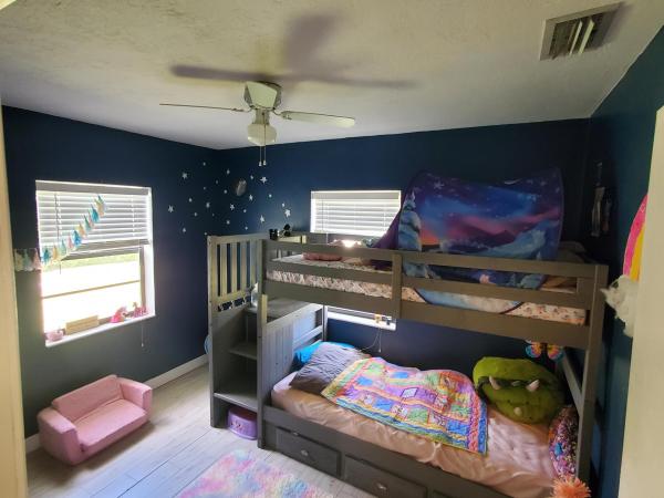 Lantana Heights, 1015 W Bloxham St, Lantana, Florida 33462, image 2