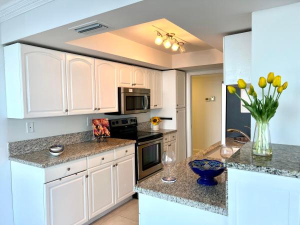 Dunes Towers, 5480 N Ocean Dr #A2A, Riviera Beach, Florida 33404, image 3