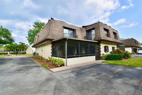 Chateau On The Knoll, 9400 SW 61st Way #C, Boca Raton, Florida 33428, image 1