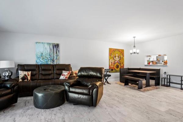 Cambridge At Century Village, 12601 SW 13th St #212g, Pembroke Pines, Florida 33027, image 1