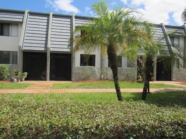 Esedra Court At The Fountains Of Palm Beach, 4823 Esedra Ct, Lake Worth Beach, Florida 33467, image 1