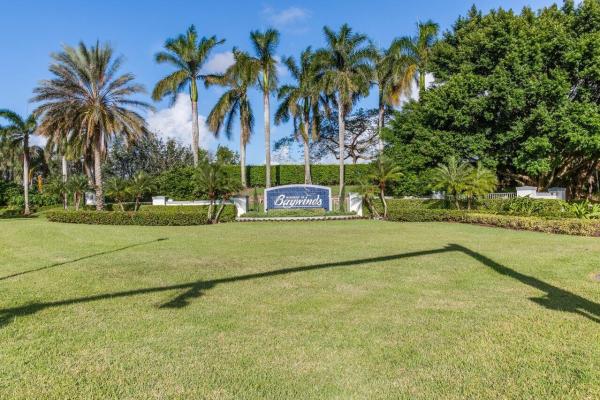 Bridgeport At Baywinds, 9434 Bridgeport Dr, West Palm Beach, Florida 33411, image 3
