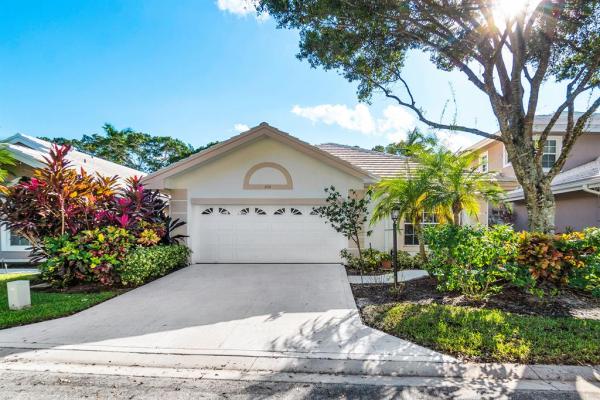 Canterbury, 210 Canterbury Dr, Palm Beach Gardens, Florida 33418, image 1