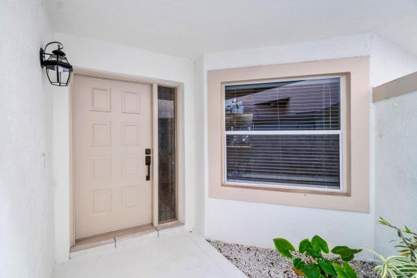 Canterbury, 210 Canterbury Dr, Palm Beach Gardens, Florida 33418, image 1