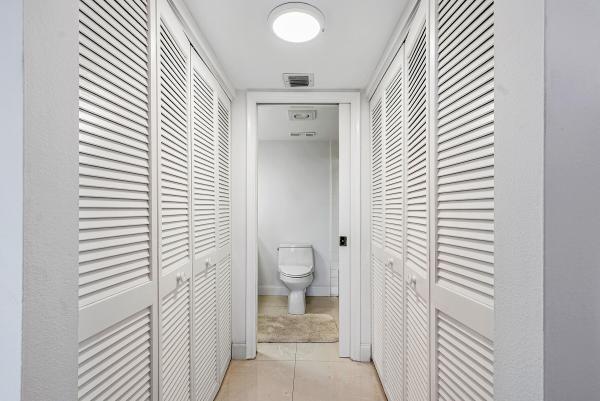 Willow Wood Midrise At Boca Country Club, 6875 Willow Wood Dr #2023, Boca Raton, Florida 33434, image 1