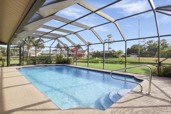 Sugar Pond Manor, 14410 Blackberry Dr, Wellington, Florida 33414, image 3