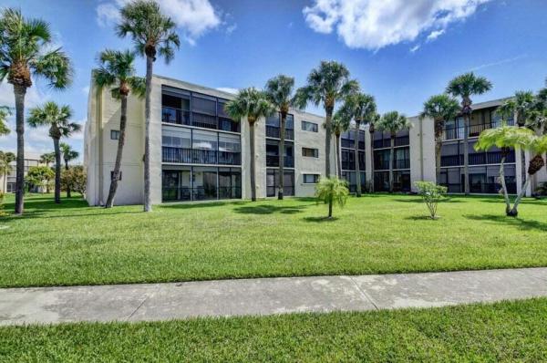 Aspen At Las Verdes, 5130 Las Verdes Cir #317, Delray Beach, Florida 33484, image 1