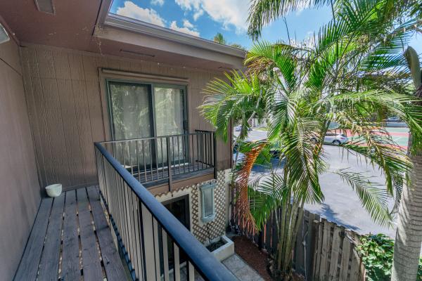 Kirkwood Townhomes, 2842 Kirk Rd, Lake Worth, Florida 33461, image 3