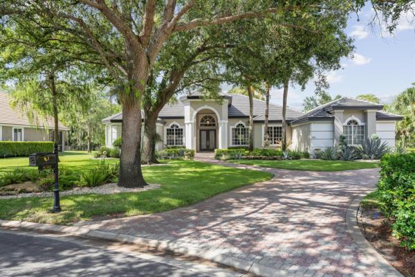Binks Estates, 856 Forest Glen Ln, Wellington, Florida 33414, image 1