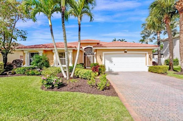 Indianwood Village, 6127 Indian Forest Cir, Lake Worth Beach, Florida 33463, image 1