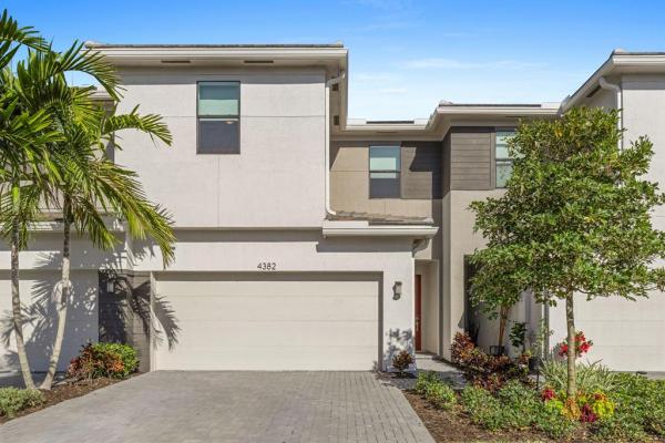Polo Legacy, 4382 Serpens Ln, Lake Worth Beach, Florida 33467, image 1