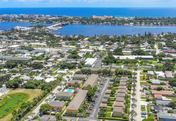 Lyman Village, 408 W Bloxham St, Lantana, Florida 33462, image 1