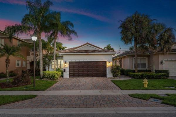 Isle Verde, 135 Isle Verde Way, Palm Beach Gardens, Florida 33418, image 1