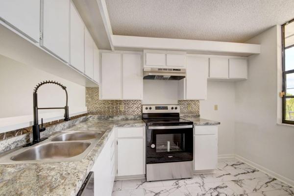 Whitehall, 3716 Whitehall Dr #401, West Palm Beach, Florida 33401, image 1