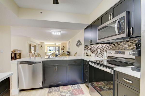 Coral Cove At Coral Lakes, 12547 Imperial Isle Dr #101, Boynton Beach, Florida 33437, image 1