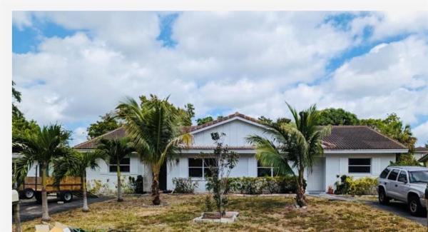 Pine Glen, 8223-8227 NW 39th St, Coral Springs, Florida 33065, image 1