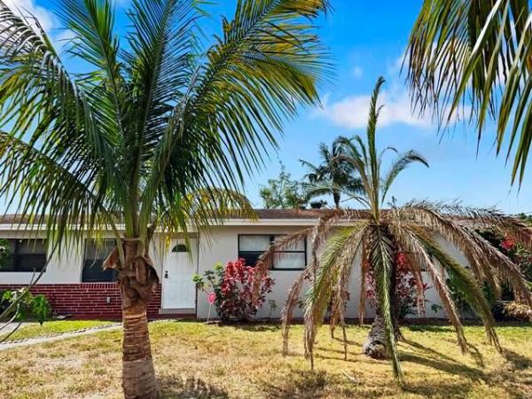 Gramercy Park, 5094 Marion Pl, West Palm Beach, Florida 33407, image 1