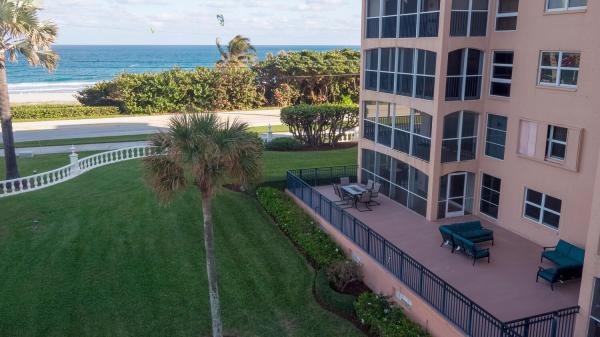San Remo, 2871 N Ocean Blvd #D102, Boca Raton, Florida 33431, image 1