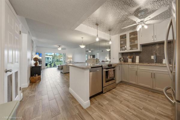 Sandalfoot South, 9802 Marina Blvd #121, Boca Raton, Florida 33428, image 1
