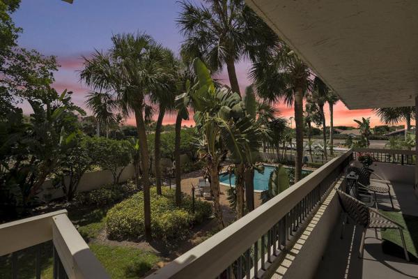 La Residence, 23200 Camino Del Mar #205, Boca Raton, Florida 33433, image 1