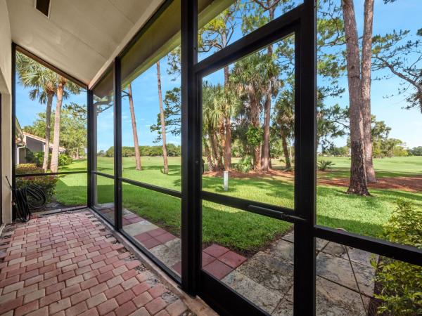 Patio Homes, 122 Old Meadow Way, Palm Beach Gardens, Florida 33418, image 2