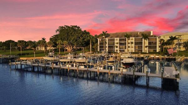 Bay Colony, 514 Bay Colony Dr, Juno Beach, Florida 33408, image 1