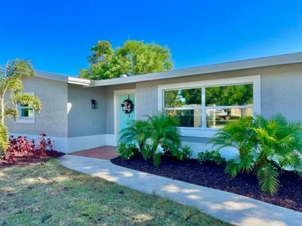 Maravilla Estates, 907 Antigua Ave, Fort Pierce, Florida 34982, image 1