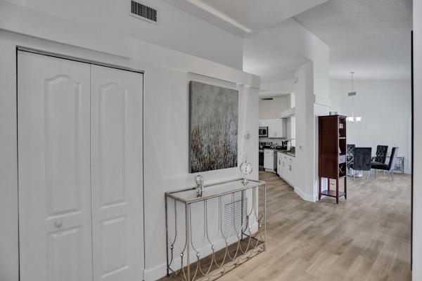 Boca Gardens, 9845 Boca Gardens Cir N #B, Boca Raton, Florida 33496, image 2