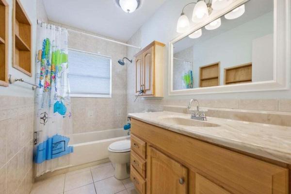 Lakefield North, 1527 S Club Dr, Wellington, Florida 33414, image 3