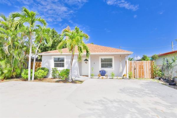 Delray Manors, 6120 N Dixie Hwy, Boca Raton, Florida 33487, image 1