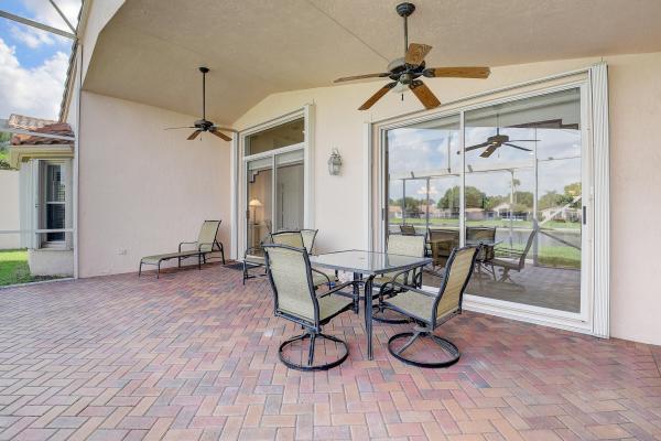 Cascade Lakes, 5331 Angel Wing Dr, Boynton Beach, Florida 33437, image 2