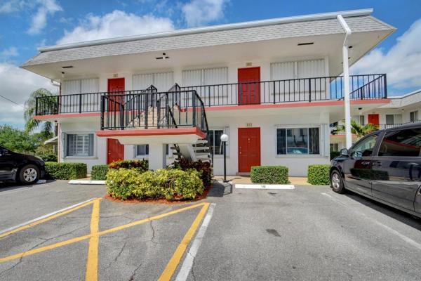 Murry Hills, 2840 Lake Osborne Dr #102, Lake Worth Beach, Florida 33461, image 1