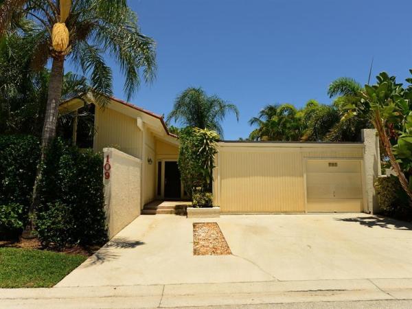 Ocean Walk Place, 109 E Spearfish Ln, Jupiter, Florida 33477, image 1