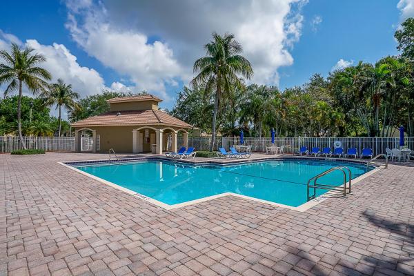 Hypoluxo Haverhill, 5053 Sancerre Cir, Lake Worth, Florida 33463, image 1