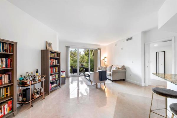 Turnberry Village North Tower, 20000 E Country Club Dr #212, Aventura, Florida 33180, image 1