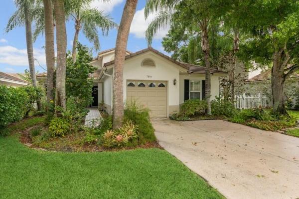 Lawrence Oaks, 7894 Manor Forest Blvd, Boynton Beach, Florida 33435, image 1