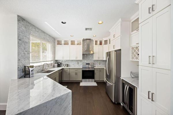 Avondale At Bear Lakes, 1230 Avondale Ln, West Palm Beach, Florida 33409, image 1