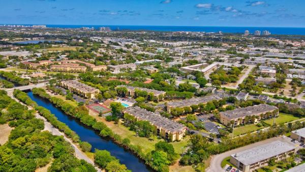 Casa Del Rio, 450 NW 20th St St #106, Boca Raton, Florida 33431, image 1