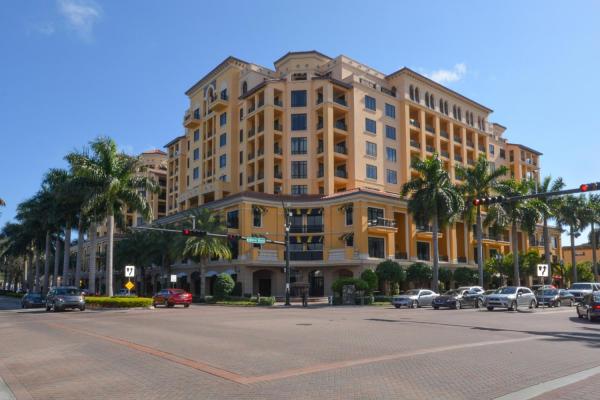 200 East Palmetto Park, 200 E Palmetto Park Rd #Th17, Boca Raton, Florida 33432, image 1